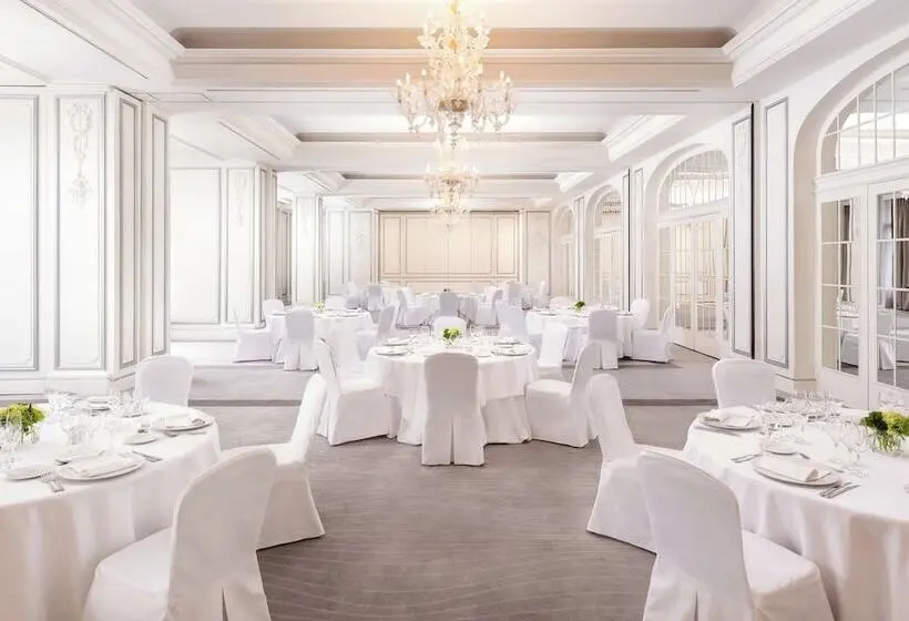 The Palace, a Luxury Collection Hotel, Madrid