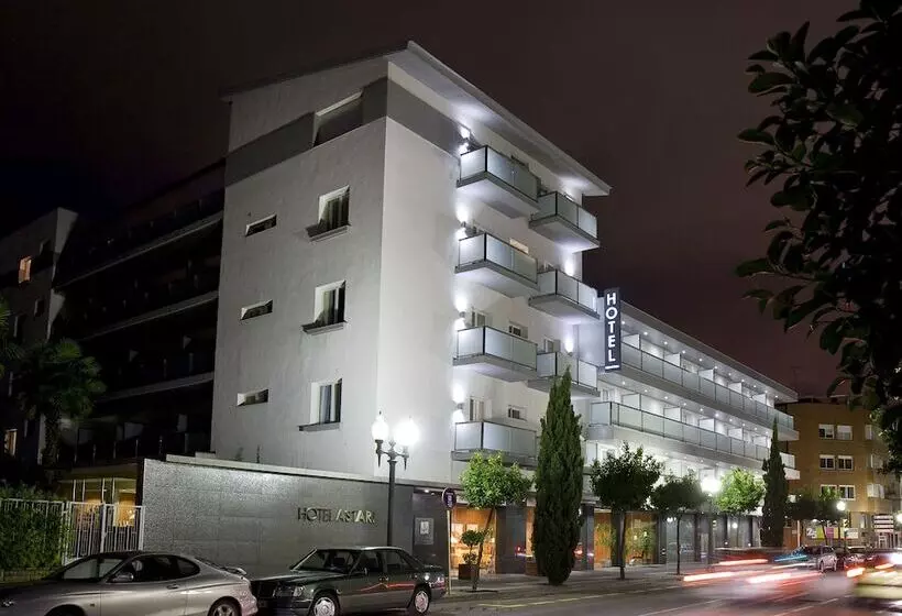 호텔 Astari