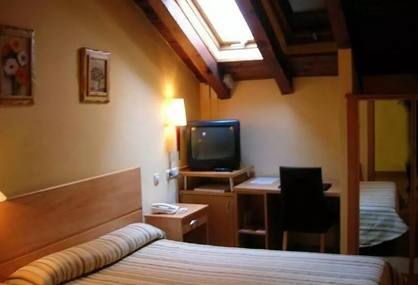 Отель Ribera Del Duero