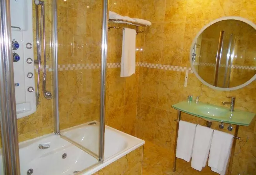 Отель Ribera Del Duero