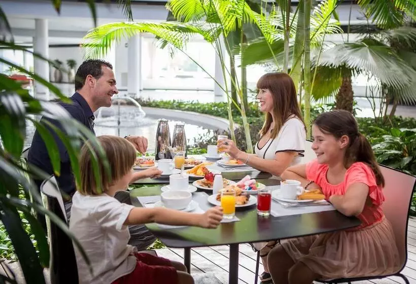 Hotel Barcelo Sevilla Renacimiento