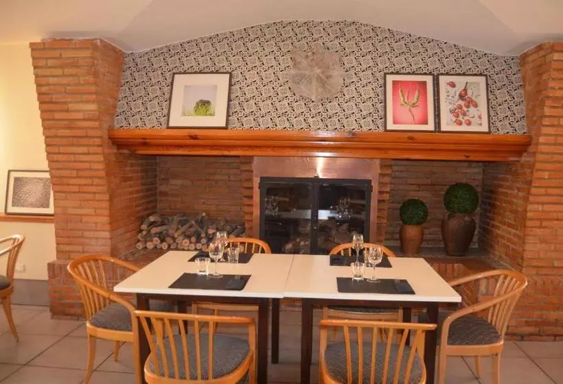 Hotel Brujas De Irues