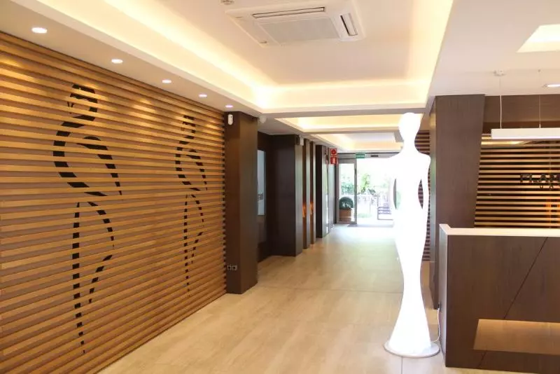 호텔 Checkin Flamingo