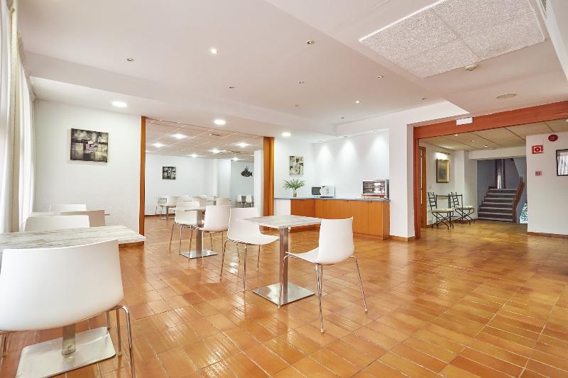 هتل Checkin Torredembarra