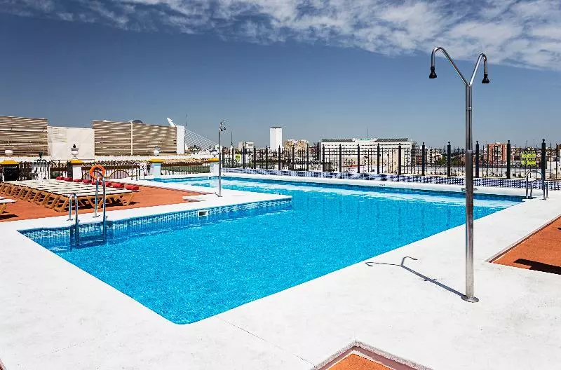 酒店 Exe Sevilla Macarena