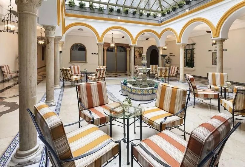 酒店 Exe Sevilla Macarena