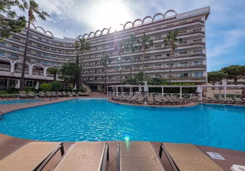Отель Golden Port Salou & Spa