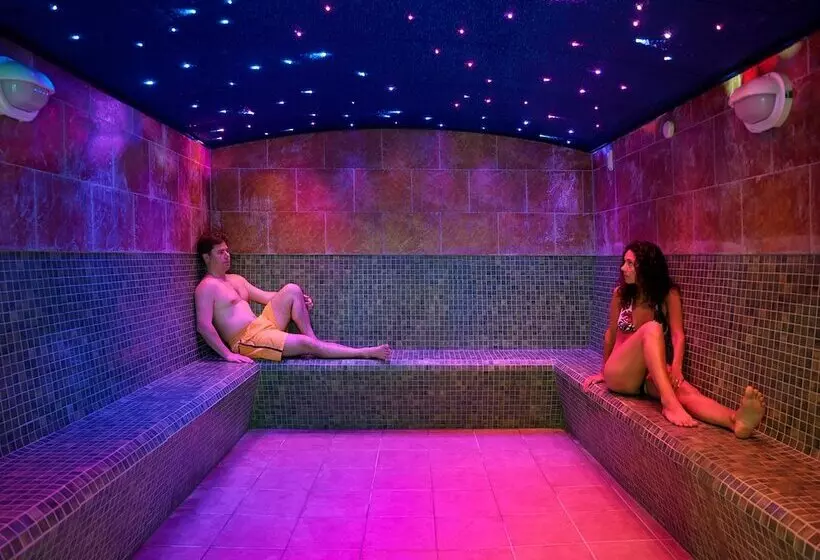 ホテル Golden Port Salou & Spa
