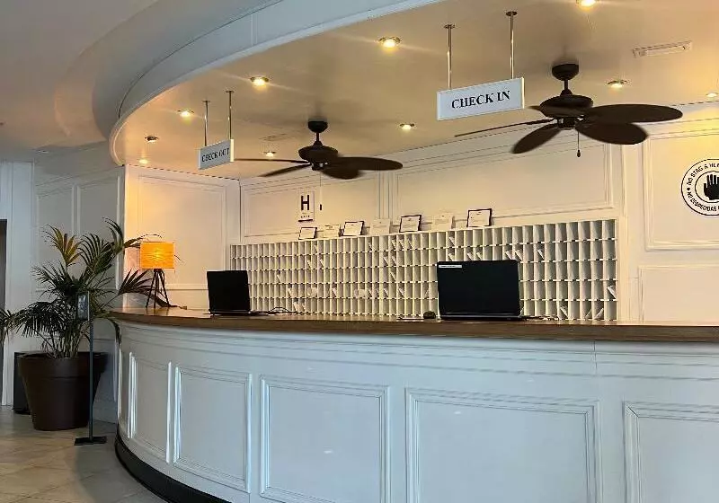 Gran Hotel Flamingo - Adults Only