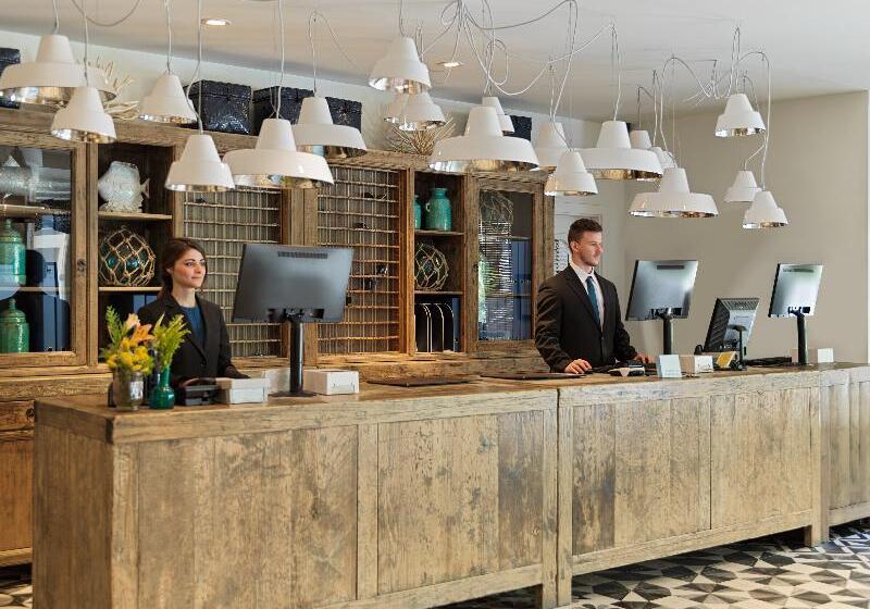 هتل H10 Vintage Salou - Adults Only