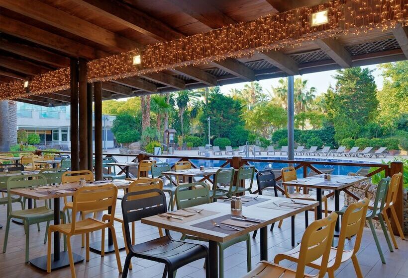 هتل H10 Vintage Salou - Adults Only