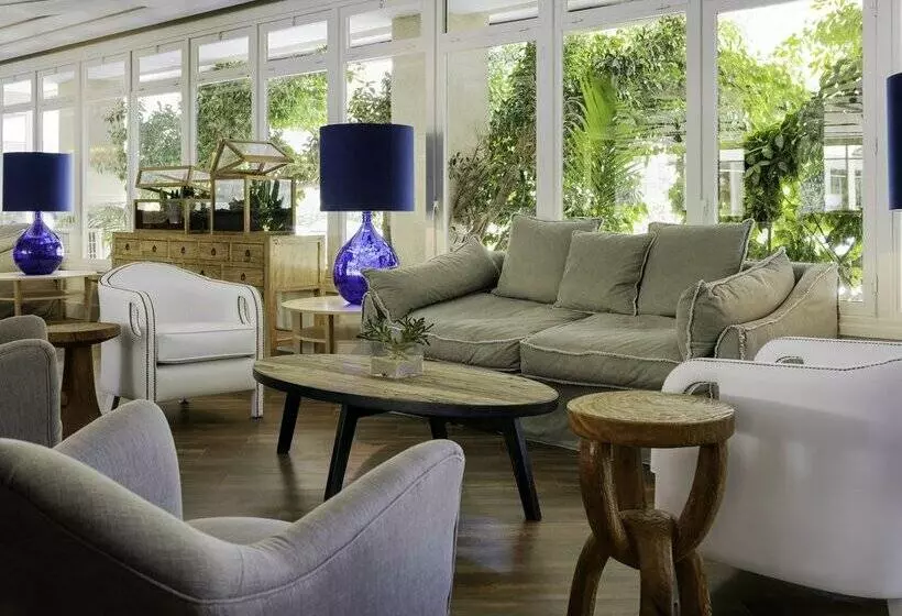 ホテル H10 Vintage Salou - Adults Only