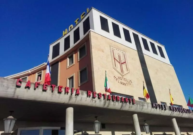 هتل Helmantico