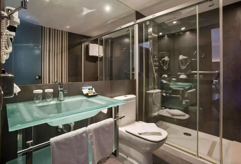 Hotelli Ibis Styles Figueres Ronda