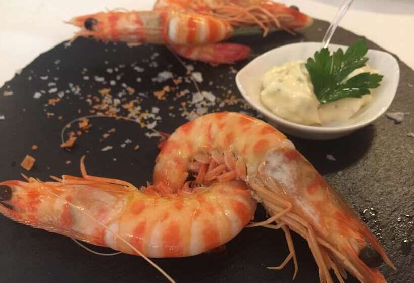 هتل Restaurant Llansola