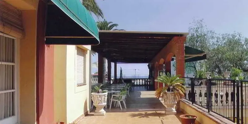 Hotel San Martin