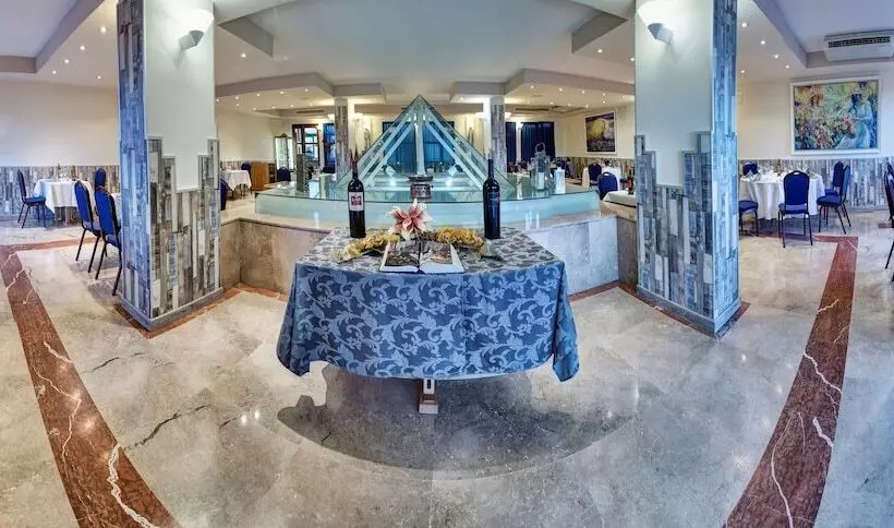 ホテル Spa Rio Ucero