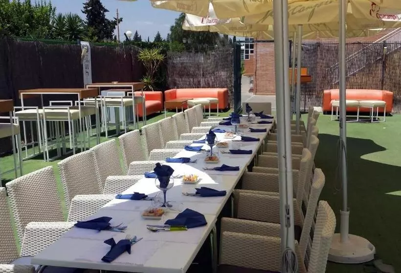 فندق Torre De Los Guzmanes