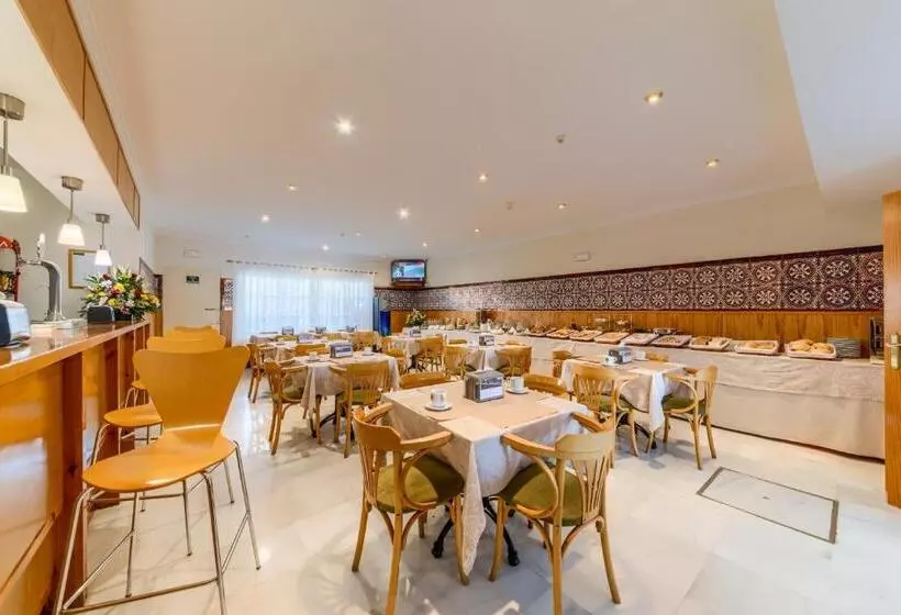 فندق Torre De Los Guzmanes