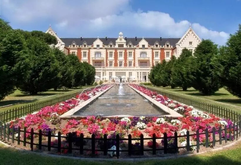 ホテル Balneario Palacio De Las Salinas