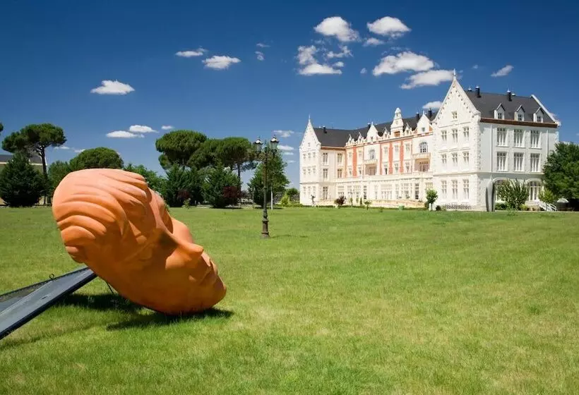 ホテル Balneario Palacio De Las Salinas