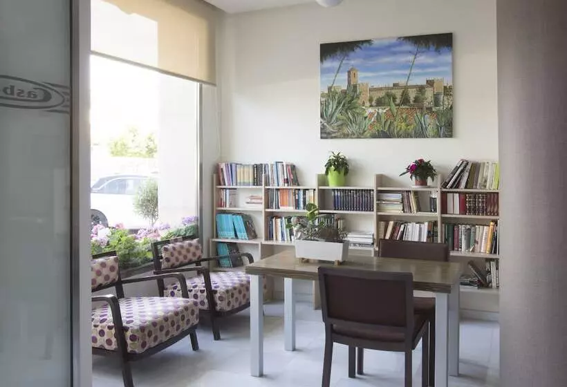 בית מלון כפרי Casbah