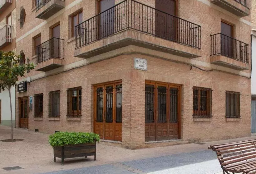 فندق Hostal Aragon