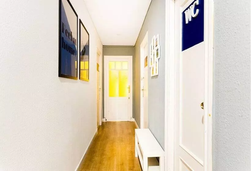 فندق Hostal Tormes