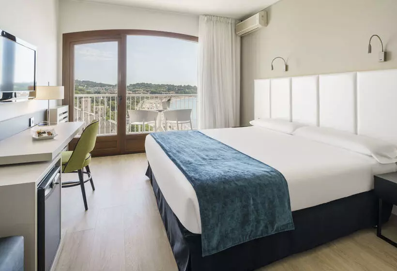 Hotel Ilunion Caleta Park