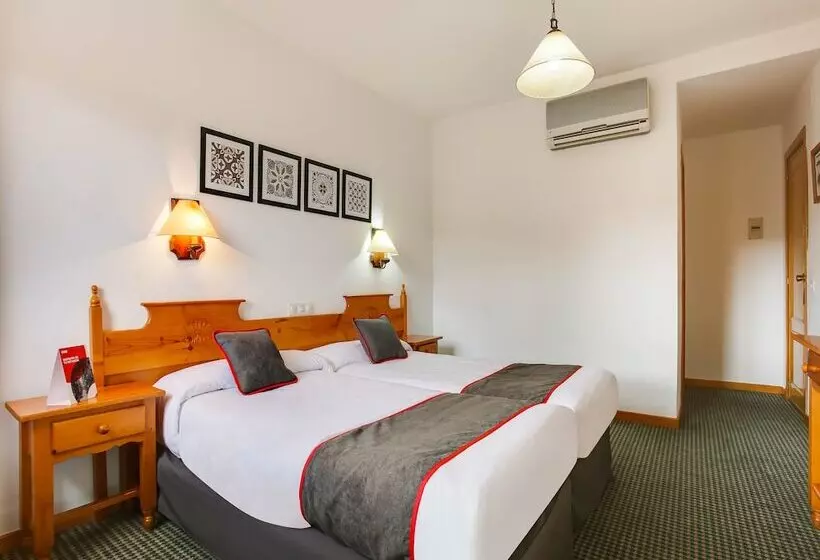 فندق Hostal La Posada