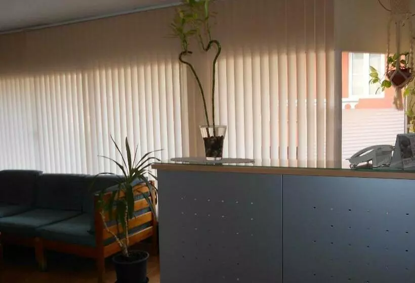 호텔 Pensión Mova