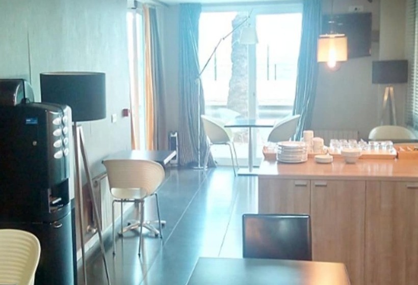 هتل Vila De Premiá