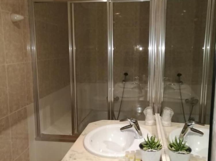 هتل Vila De Premiá