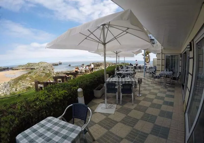 簡易ホテル Pineda Playa