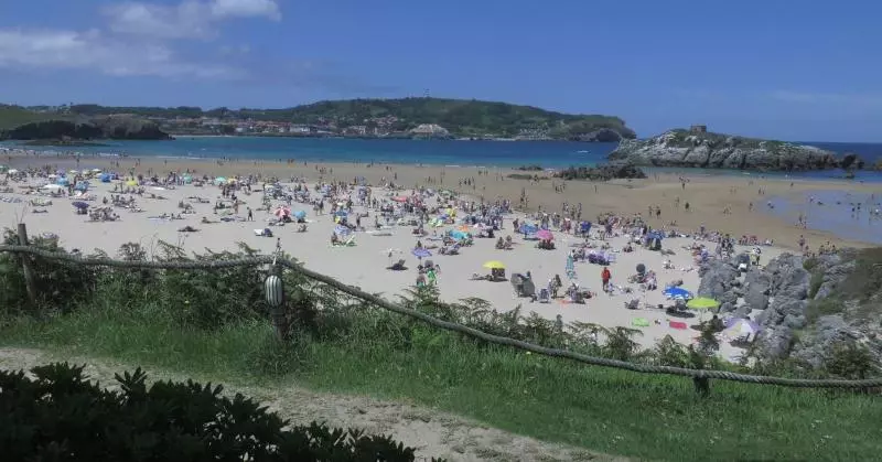 簡易ホテル Pineda Playa