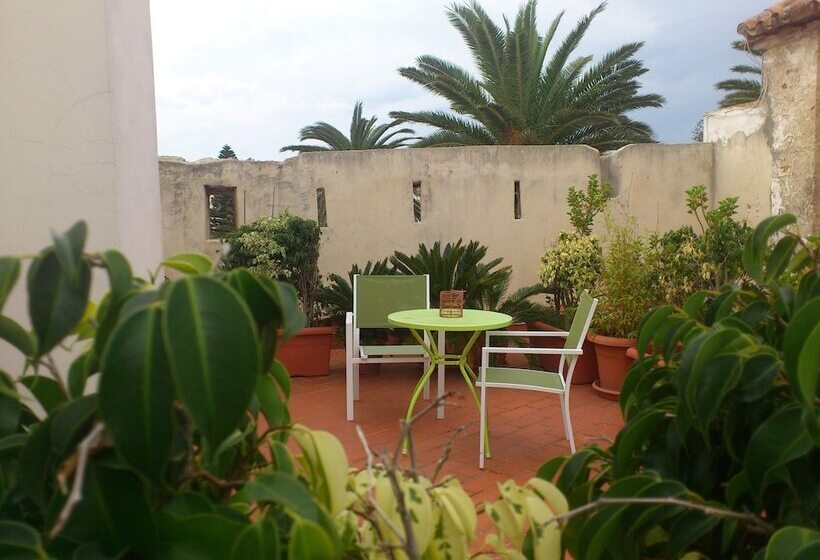 فندق Alameda Hostal Boutique