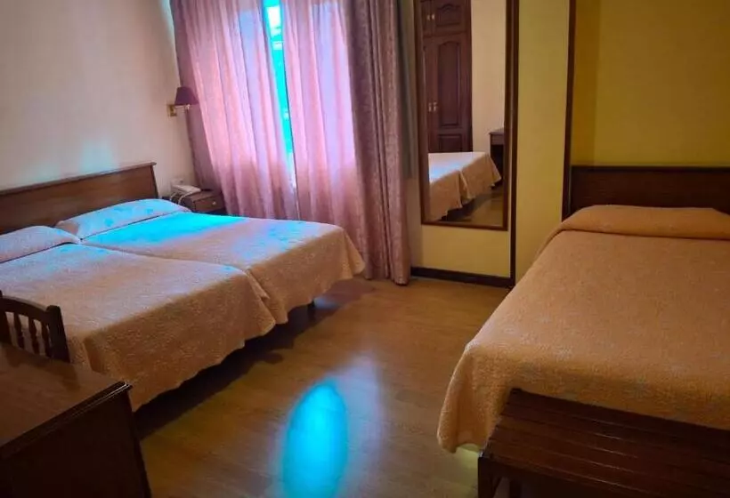 호텔 Capital De Galicia