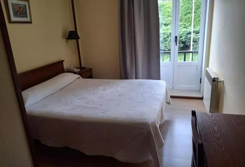 호텔 Capital De Galicia