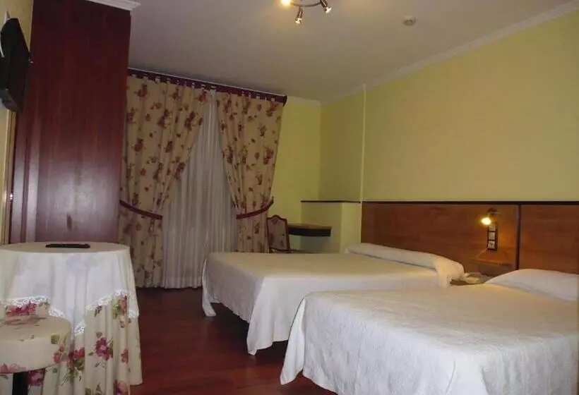 فندق Cruceiro Do Monte