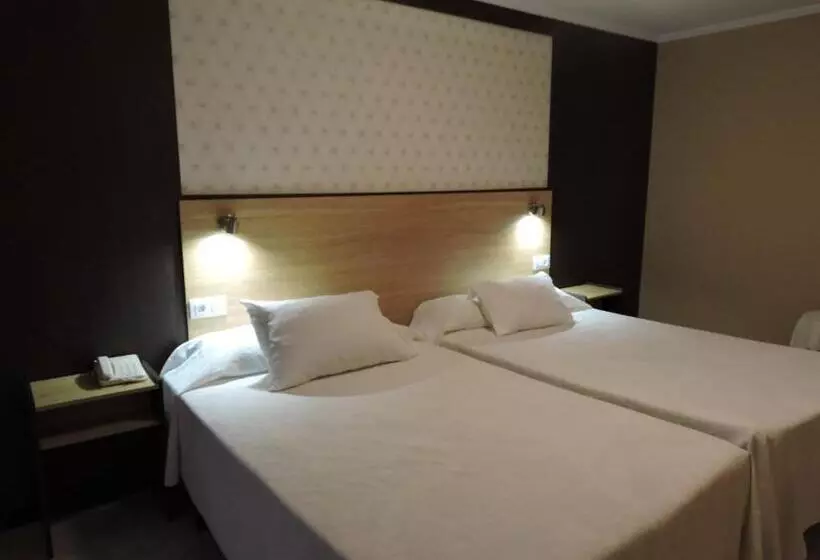 فندق Cruceiro Do Monte