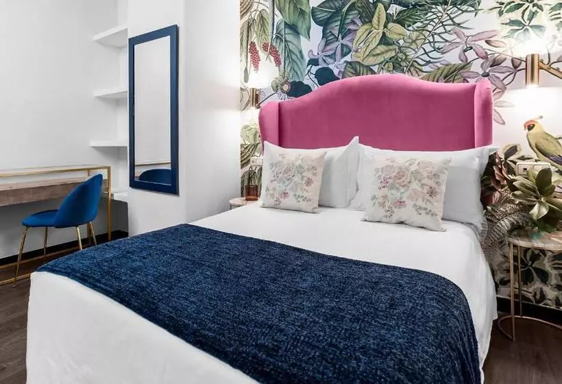 هتل Los Girasoles