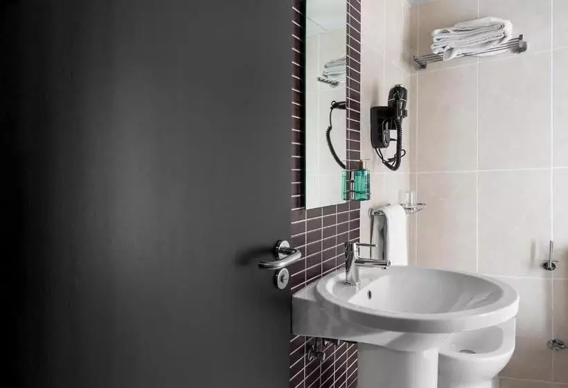 هتل Los Girasoles