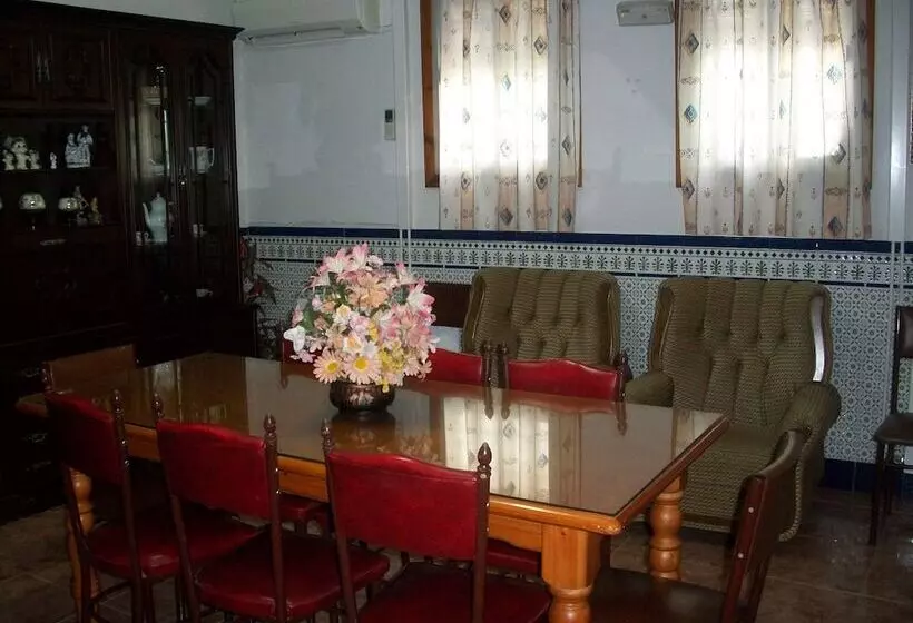 Pensión Mari