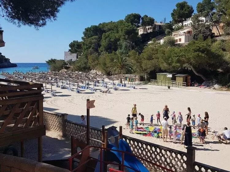 Apartamentos Cala Santanyi