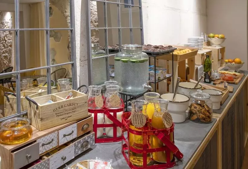 簡易ホテル Apuntadores 8