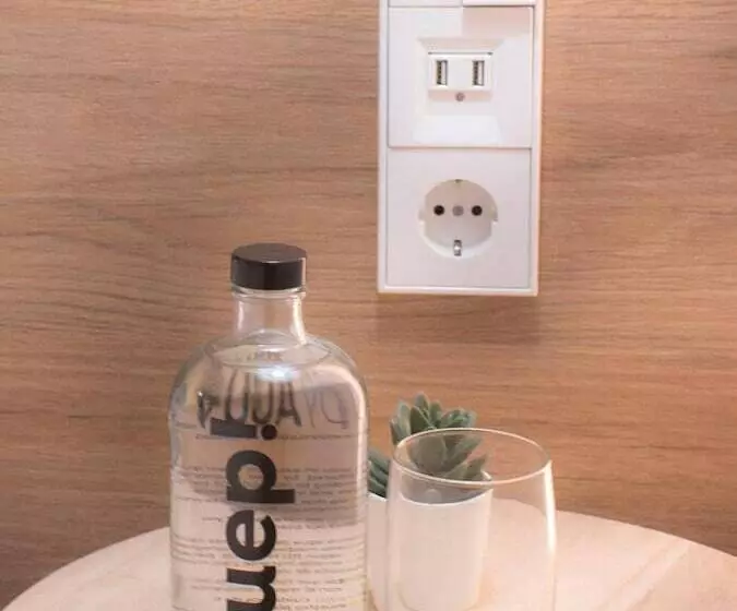 簡易ホテル Apuntadores 8