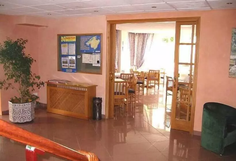 Hostal Residencia Sutimar