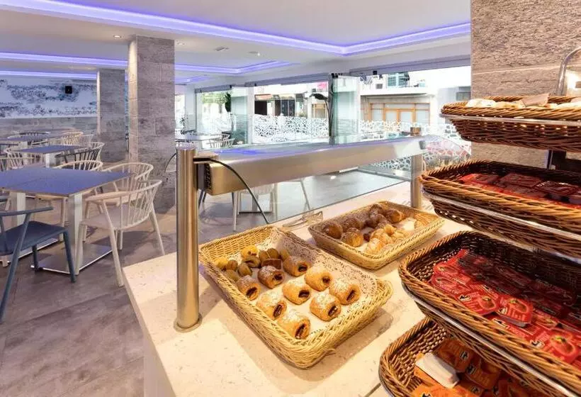 Hotel Brisa  Adults Only