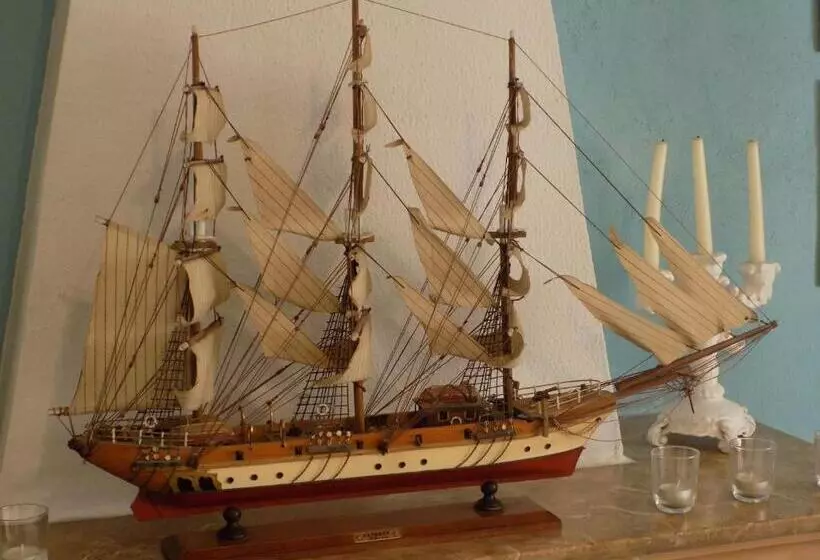 호텔 Hostal Villa Maruja