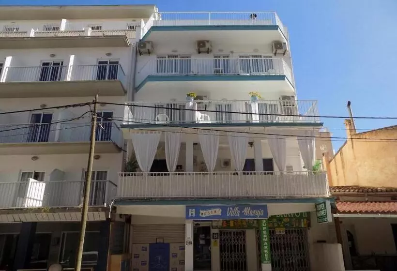 호텔 Hostal Villa Maruja